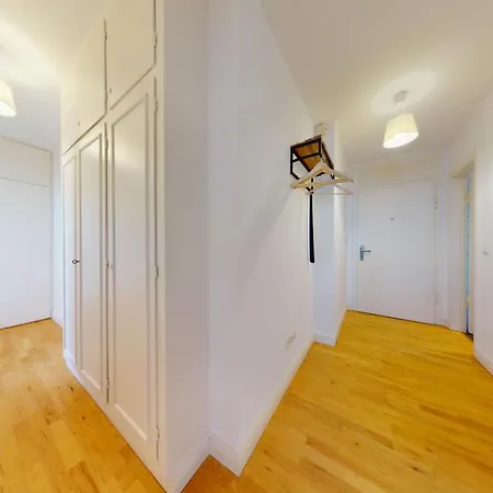 Mitten Im Leben Von Apartment *
