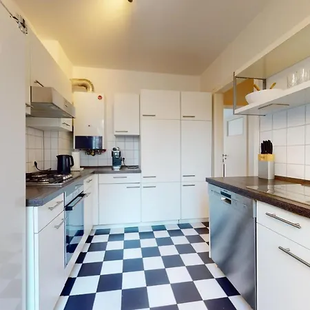 Mitten Im Leben Von Apartment