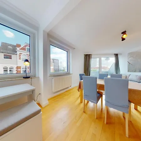Apartment Mitten Im Leben Von *